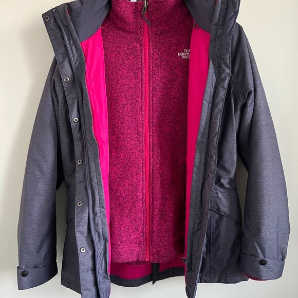 The North Face 2-in-1 Winter Coat - Picture 3 of 6